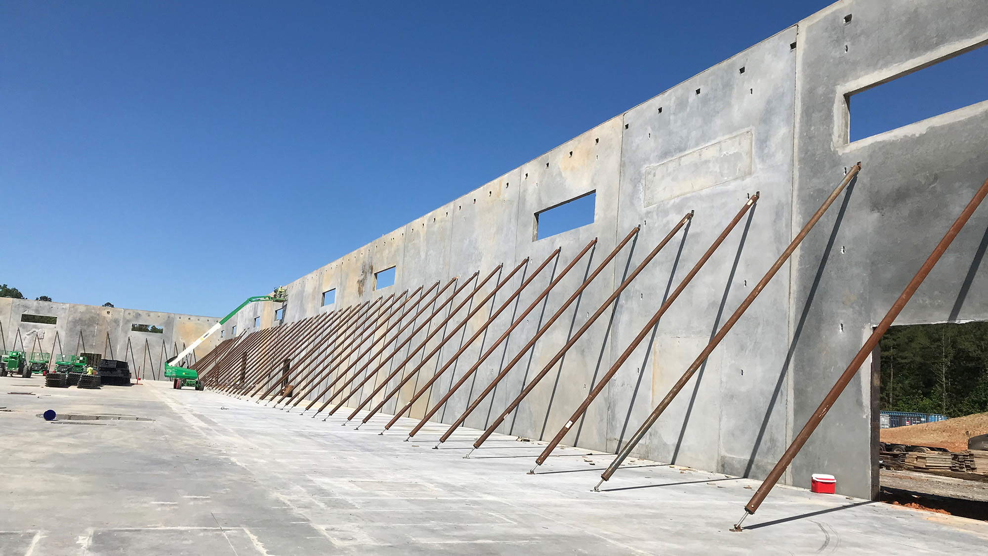 Industrial construction projects we take on come with a tailored phasing plan, detailed logistics strategy, and clear separation of construction zones from operational areas..