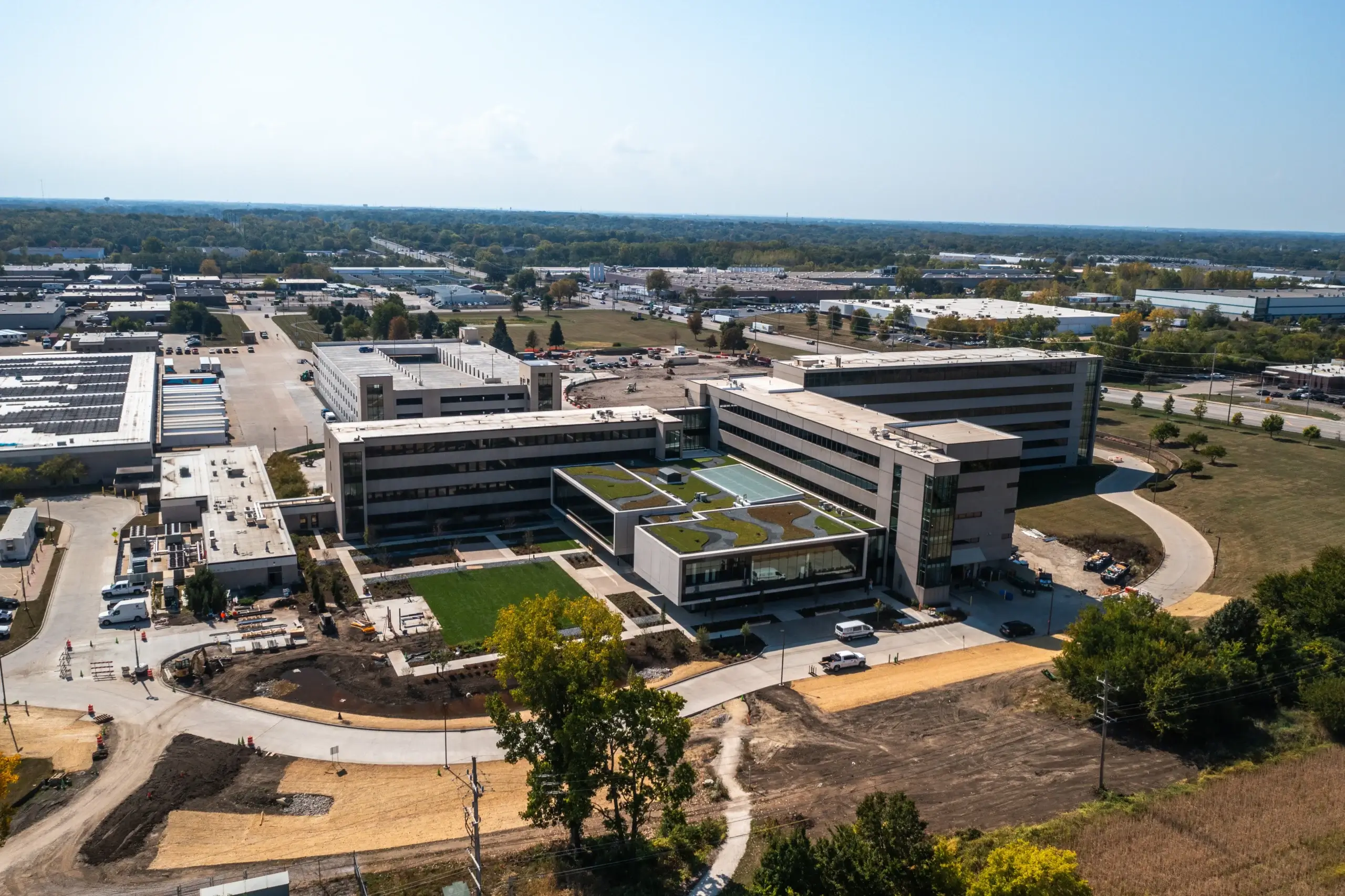 CORPORATE OFFICE DESIGN <br /> AND CONSTRUCTION